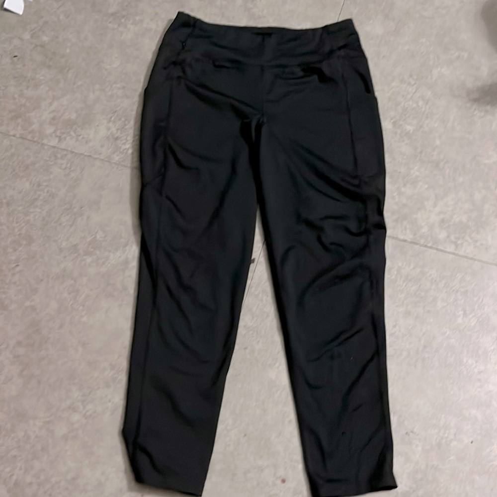 Black leggings